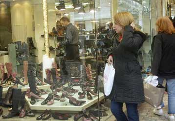 Σημαντικές αυξήσεις τιμών σε βασικές κατηγορίες προϊόντων το τελευταίο έτος