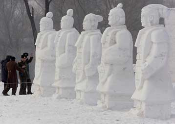 Φεστιβάλ Πάγου και Χιονιού ξεκίνησε στην Κίνα