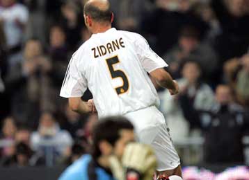 Νικηφόρο το επτάλεπτο ντεμπούτο του Λουξεμπούργκο στον πάγκο της Ρεάλ