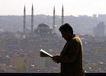 Ρεκόρ ξένων τουριστών στην Τουρκία το 2004