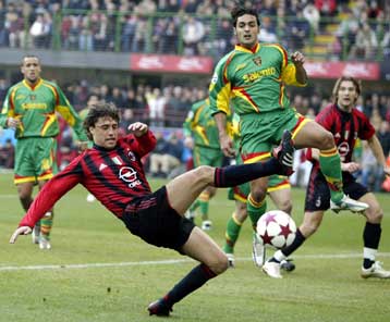 Στους δύο βαθμούς μειώθηκε η διαφορά Γιουβέντους, Μίλαν-H Λάτσιο πήρε το ντέρμπι