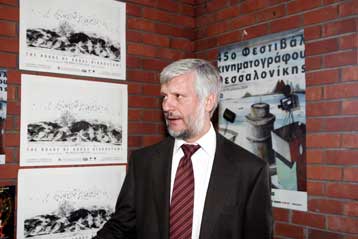 Αιφνιδιασμένοι δηλώνουν οι σκηνοθέτες από τις θέσεις του Π.Τατούλη για το σινεμά