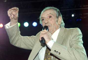 Συγκρατημένα αισιόδοξοι οι γιατροί για την πορεία της υγείας του Γρηγόρη Μπιθικώτση