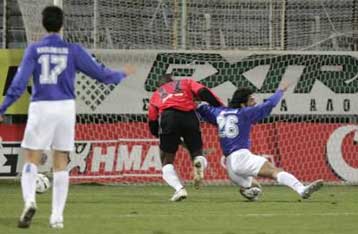 Με 3-2 πέρασε η Ξάνθη από το «Ελ Πάσο»-Μοιρασιά 1-1 για Χαλκηδόνα, Αιγάλεω