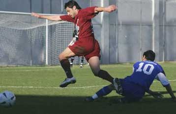 Ο Μπαχράμης έδωσε τη νίκη στη Λάρισα επί της Καστοριάς