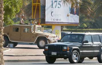 Δύο νεκροί στη διάρκεια επίθεσης ενόπλων σε προάστιο του Κουβέιτ