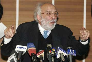 «Πρόεδρος όλων των ομάδων» δηλώνει ο υποψήφιος πρόεδρος της ΕΠΑΕ Αλ.Λυκουρέζος