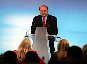 Μην προδικάζετε το ενδεχόμενο Προανακριτικής για τα εξοπλιστικά, ζητά ο Ευ.Αντώναρος