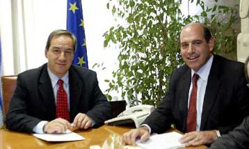 Συνάντηση Αλογοσκούφη – Κυριακόπουλου εν μέσω ανησυχιών για την οικονομία