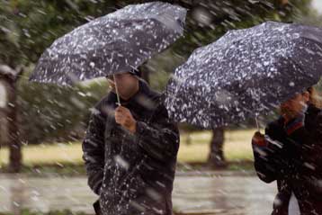 Κρύο και χιόνια ακόμη και μέσα στην Αθήνα προβλέπει η ΕΜΥ για τις επόμενες ημέρες