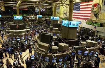 Σε επίπεδο-ρεκόρ ανήλθε το εμπορικό έλλειμμα των ΗΠΑ το Νοέμβριο του 2004