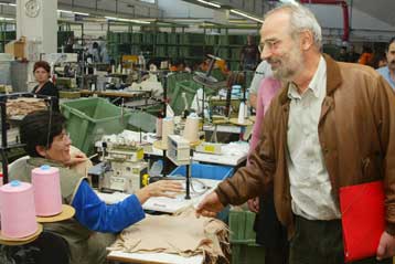 «Ανοιγμα» Αλαβάνου στους ψηφοφόρους της Αριστεράς και στους δυσαρεστημένους του ΠΑΣΟΚ