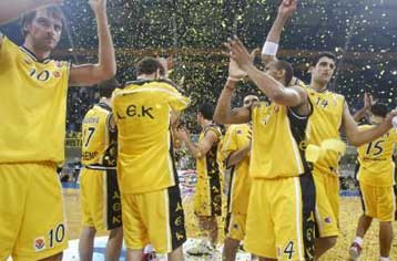 Η ΑΕΚ νίκησε την Σιένα 75-71, δεν κάλυψε τη διαφορά-Ηττήθηκε ο Ολυμπιακός στην Πολωνία