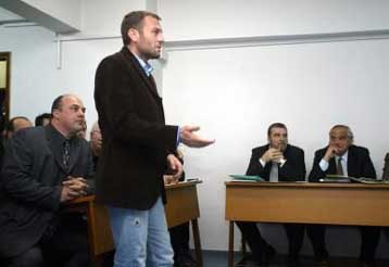 Μαραθώνια ακροαματική διαδικασία για τα επεισόδια στη Νέα Σμύρνη