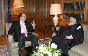 Δείπνο Καραμανλή – Χριστόδουλου το βράδυ της Παρασκευής