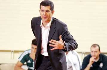 Ο Στέλιος Καζάζης παραιτήθηκε από τον Παναθηναϊκό, ενώ ο αδελφός του ανέλαβε την ΑΕΚ