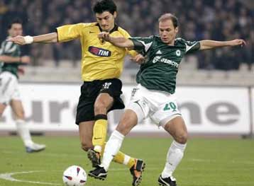 Ο Ζούλιο Σέζαρ θα λύσει τα προβλήματα της ΑΕΚ στην επιθετική γραμμή