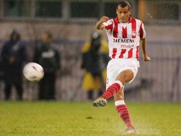 Νέες αιχμές Ριβάλντο κατά Μπάγεβιτς – «Πρέπει να υπερασπιστώ τον εαυτό μου»