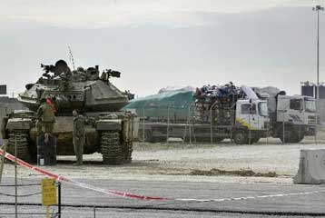 Αναστολή επαφών Ισραήλ – Παλαιστινίων μετά την επίθεση στη Λωρίδα της Γάζας