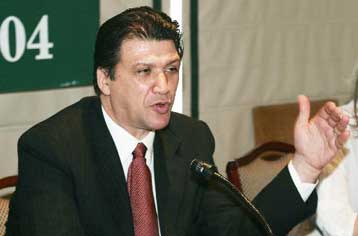 Κοινοβουλευτική αντιπαράθεση ανάμεσα σε ΝΔ και ΠΑΣΟΚ με επίκεντρο τον ΟΠΑΠ