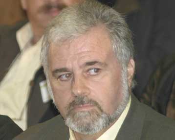 Επιχειρείται το κλείσιμο του μετώπου ΔΑΚΕ – Ρηγίλλης