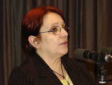 «Οριακή» η κατάσταση στα ΤΕΙ, επισημαίνει η Αλέκα Παπαρήγα