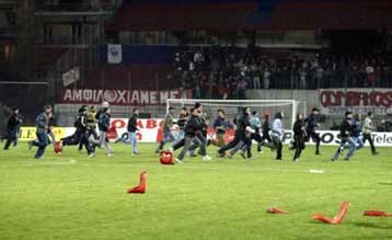 Σε αναμονή της απόφασης ο Πανιώνιος ζητά ηρεμία από τους φιλάθλους του