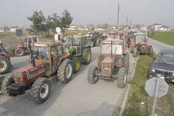 Προβληματισμός στους αγρότες για τη συμμετοχή στις κινητοποιήσεις