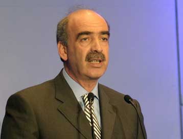 Να σταματήσουν οι δημόσιες αντιδικίες, ζήτησε ο Ευάγγελος Μεϊμαράκης