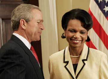 «Ήλθε η ώρα της αμερικανικής διπλωματίας» διαμηνύει στον κόσμο η Κοντολίζα Ράις