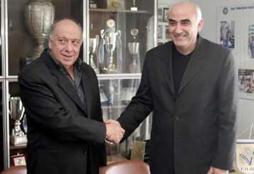 Η πρόκριση της εθνικής βόλεϊ στην εξάδα του Ευρωπαϊκού βασικός στόχος του Χαριτωνίδη