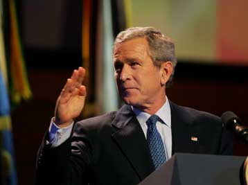 Οι μουσουλμανικές χώρες πρέπει να αποκτήσουν καλύτερη εικόνα για τις ΗΠΑ, είπε ο Μπους