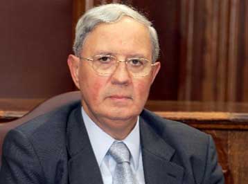 Συνάντηση Γκαργκάνα με τραπεζίτες για ασφαλιστικό και καταναλωτικά δάνεια