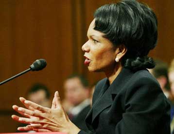 Μετά την ώρα της διπλωματίας, ο άξονας της… τυραννίας για την Κοντολίζα Ράις