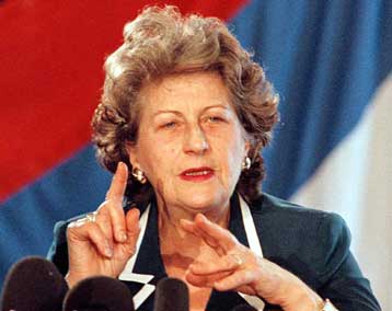 Πλάβσιτς εναντίον Ράντοβαν Κάρατζιτς από τις φυλακές της Σουηδίας