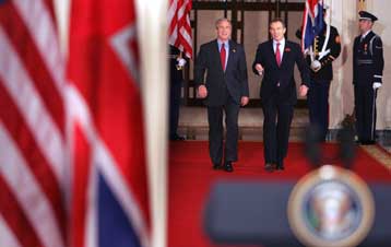 Περισσότερο συναινετικός ο Μπους στη δεύτερη θητεία, εκτιμά ο Βρετανός πρωθυπουργός