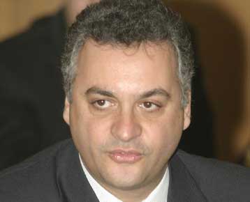 Συμβάσεις πενταετίας για την άγονη γραμμή προωθεί το υπουργείο Εμπορικής Ναυτιλίας