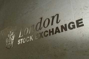 Επανέρχονται με νέες προσφορές οι «μνηστήρες» του Χρηματιστηρίου του Λονδίνου