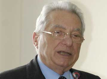 Υπό στενή παρακολούθηση η συμπεριφορά της Τουρκίας, τονίζει ο Πέτρος Μολυβιάτης