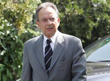 Βολές Σιούφα κατά ΠΑΣΟΚ για την επιστολή προς την Κομισιόν περί της απογραφής