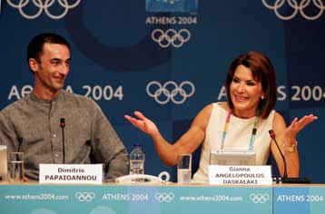 Αρθρο της Γ.Αγγελοπούλου στους Times του Λος Αντζελες για την «άσεμνη» Τελετή Έναρξης