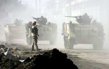 Ισχυρή έκρηξη κοντά στο γραφείο του Αλάουι συγκλόνισε τη Βαγδάτη