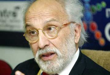 Ο Τσίκινης ευθύνεται για την αναβολή του αγώνα Ολυμπιακού-Πανιωνίου, λέει ο Λυκουρέζος