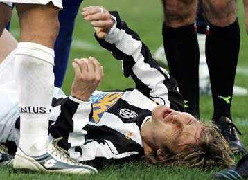 Χωρίς τον Νέντβεντ για τρεις εβδομάδες η Γιουβέντους