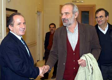 Στηρίζει ο Συνασπισμός τις βασικές διεκδικήσεις της ΓΣΕΕ