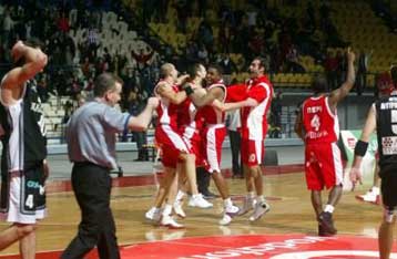 Υπόμνημα κατέθεσε ο Απόλλων για το καλάθι του Ολυμπιακού, που δεν αποδέχεται το βίντεο