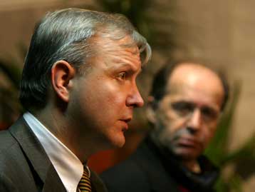 Επαφές με την Ουάσινγκτον για το καθεστώς του Κοσόβου ανακοίνωσε η ΕΕ