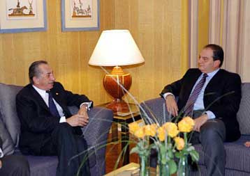 Σε αναζήτηση κοινής στρατηγικής Αθήνα και Λευκωσία εν όψει εξελίξεων στο Κυπριακό