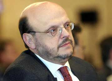 Συμβατός ο «βασικός μέτοχος» απαντά η κυβέρνηση στο σκεπτικισμό των Βρυξελλών