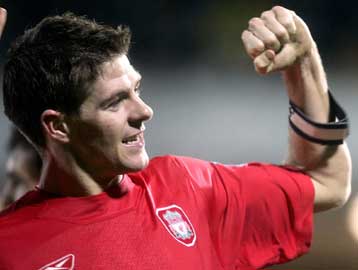 Στον τελικό του League Cup η Λίβερπουλ, μία εκ των Μάντσεστερ-Τσέλσι η αντίπαλός της